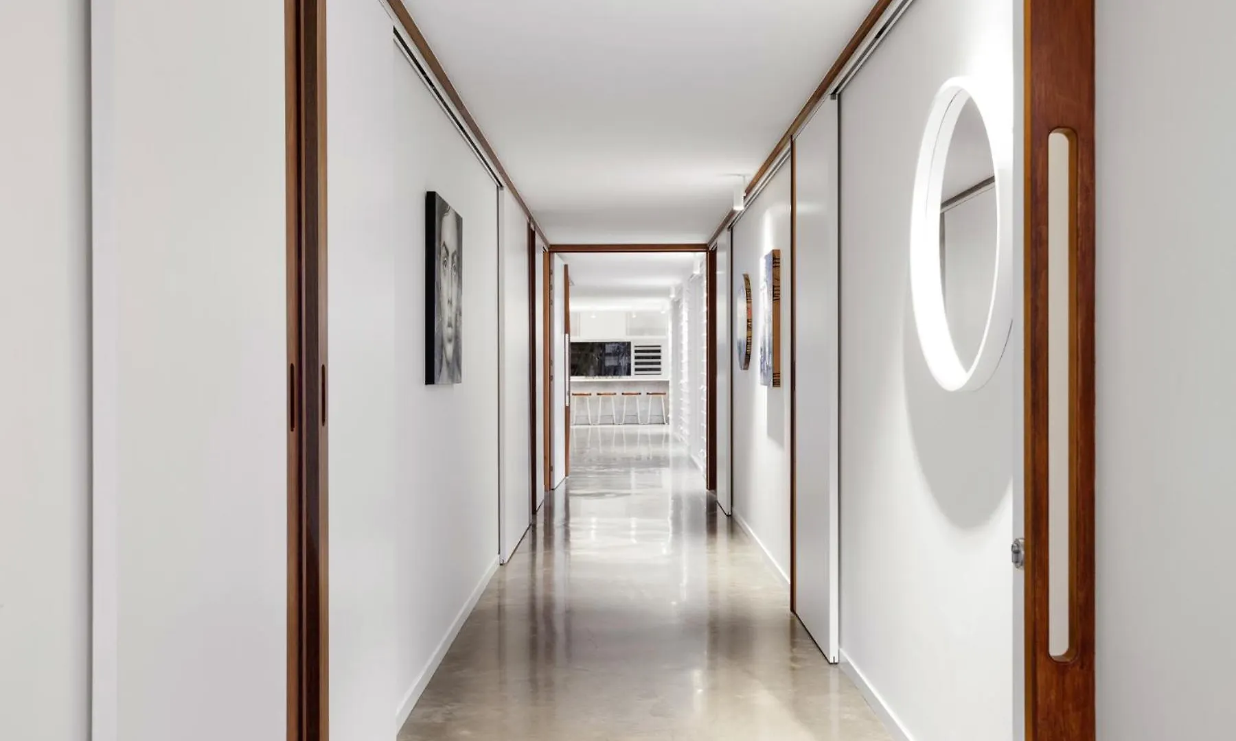 Вилла The Luxury White House Peregian Springs 0*,
